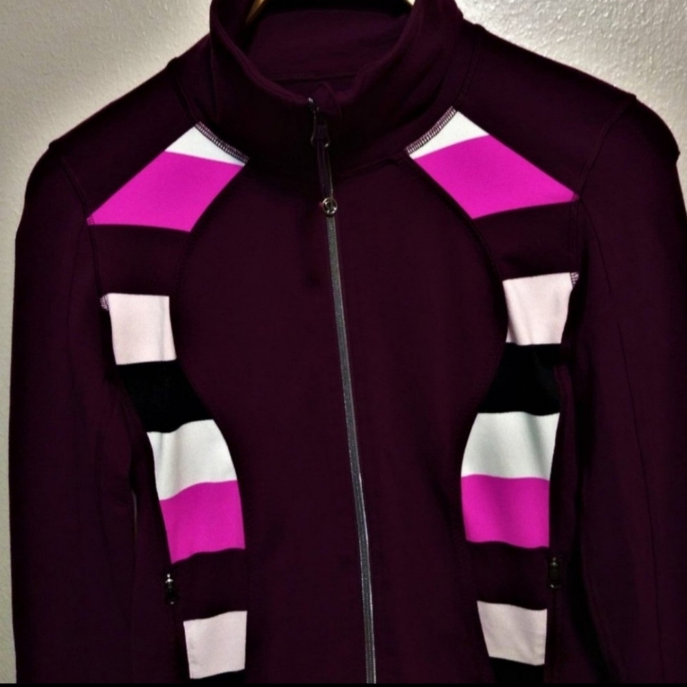 Lululemon Jacket - Picture 6 of 6